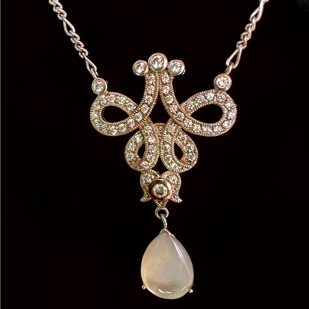 925 CZ Mother of Pearl Chandelier Teardrop Pendant Necklace - Picture 2 of 7